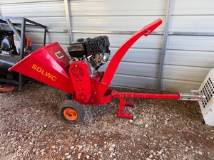 lot 1284D image: Unused SDLWC Wood Chipper with Gas engine and electric start, trailer set up.  Heavy Duty Chipper, not assembled