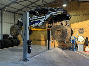 lot 1254D image: Unused 10,000 lb Two Post Automotive Lift -Assorted Colors, Choice of remaining Red, Blue or Grey at load out only