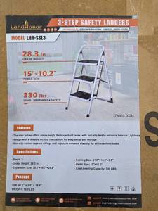 lot 1633 image: LandHonor 3-Step Safety Ladder LHR-SSL3