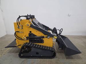 lot 1999 image: Mini ZJG Skid Steer Loader with Hydraulic System and 44 Bucket