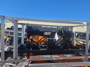 lot 1902 image: Landhonor VPC-11-72W Skid Steer Vibratory Plate Compactor