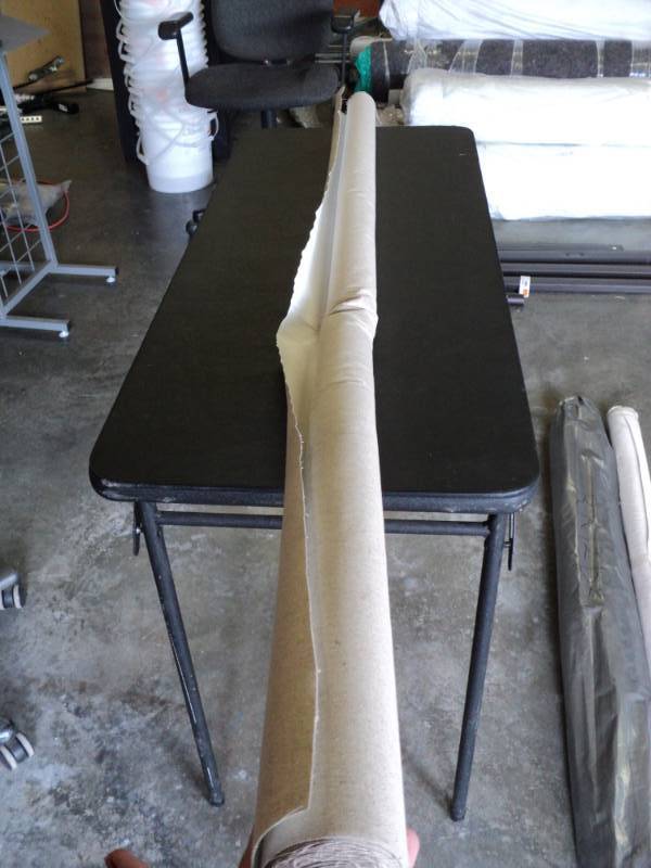 lot 2580 image: (1) roll natural colored vinyl wall covering