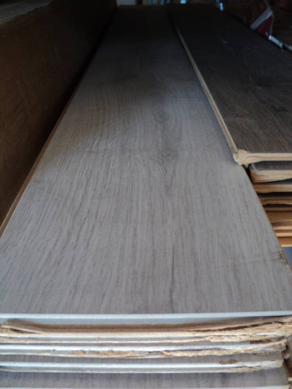lot 2593 image: (10) planks engineered flooring,  restored wood color