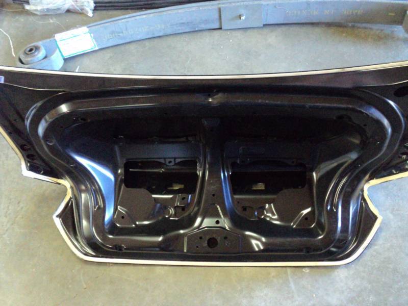 lot 2619 image: Subaru RDot replacement trunk