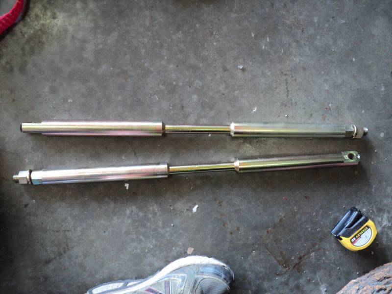 lot 2056 image: (1) pair shock absorber