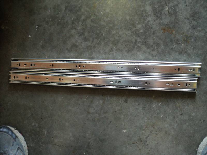 lot 1780 image: (1) pair Wurth drawer slides