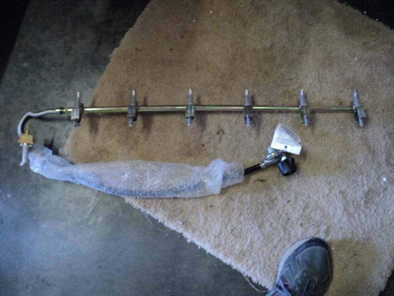 lot 1777 image: propane grill 6 burner valve manifold with side burner