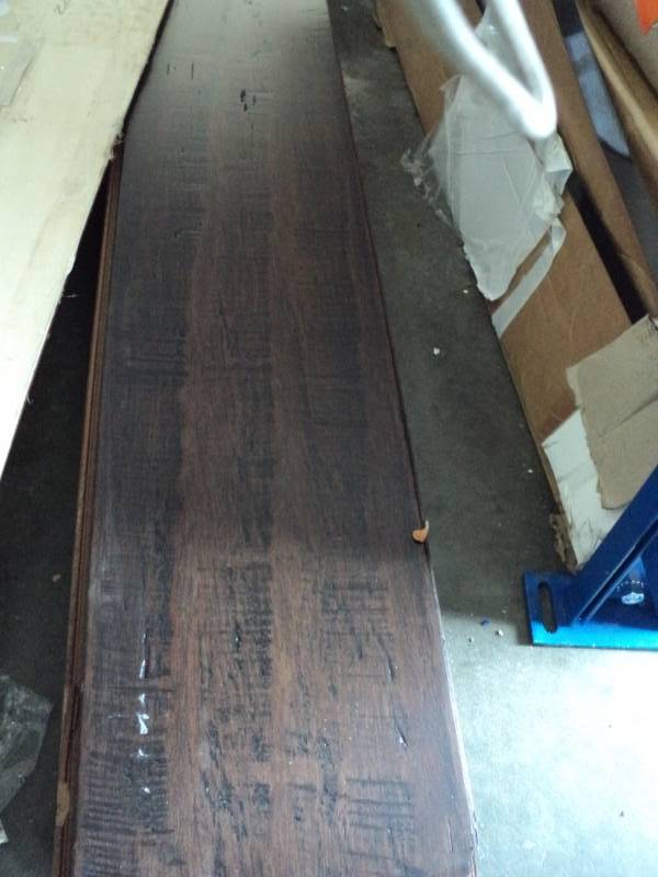 lot 2647 image: (6) planks engineered flooring