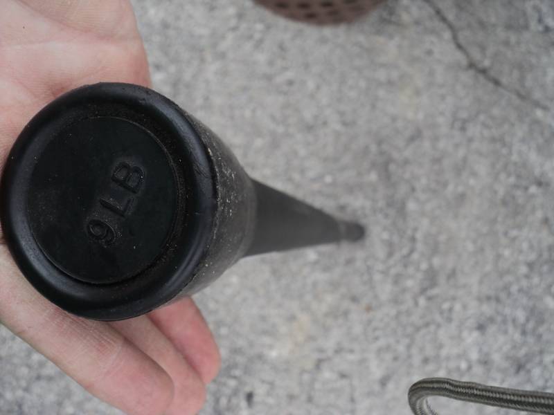 lot 2685 image: 9 lb weight bar