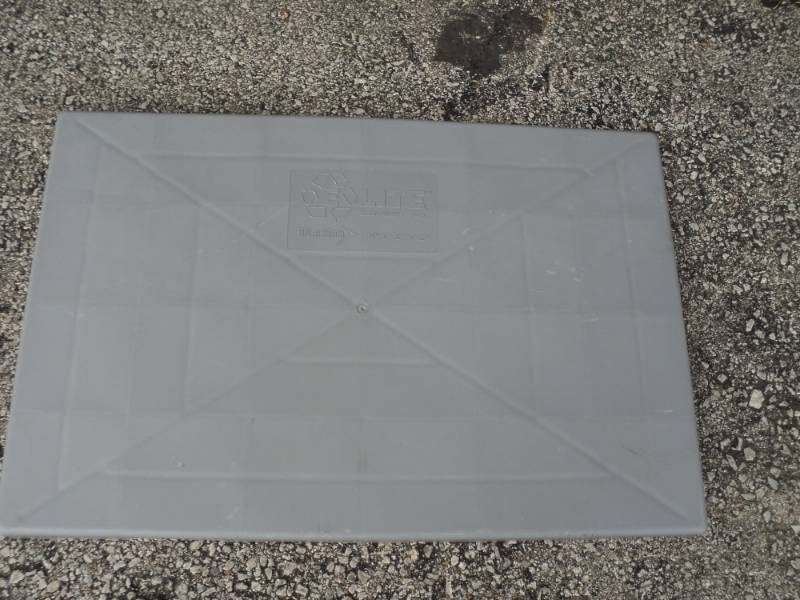 lot 2702 image: Diveritech e lite equipment pad,  24 X 36 X 2