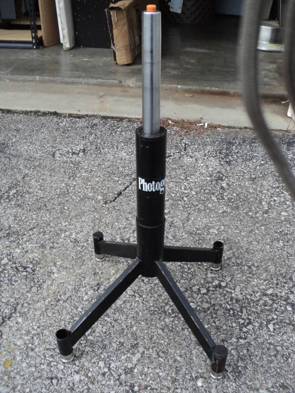 lot 2719 image: Photogenic brand stand for photography equipment