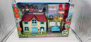 lot 66731 image: PlayGo Country Family Cottage Playset - Retail $25