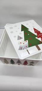 lot 66826 image: Christmas Tree Plastic Box - Retail $24