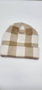 lot 66966 image: Buffalo Check Knit Beanie - Retail $15
