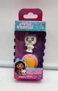 lot 67102 image: Gabbys Dollhouse Pandy Paws Figure Toy - Retail $8