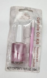 lot 67123 image: Studio Selection Cuticle Oil Kit - Retail $3