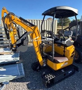 lot 2005 image: Unused CFG QX20R