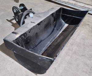 lot 5630 image: Tilting Bucket