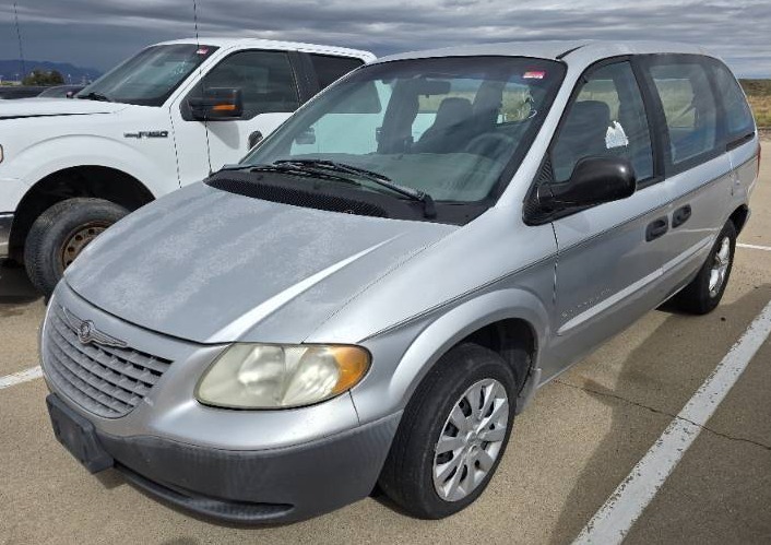 lot 7712 image: 2001 CHRYSLER VOYAGER BASE