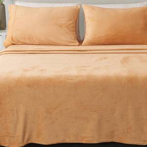 lot 5549 image: Great Bay Home Extra Soft Velvet Plush Full Micro Fleece Sheet Set  Deluxe Microplush Non Pilling Sheets, Deep Pocket  Lavish Sherpa Velvet Luxe Collection (Full, Nude)