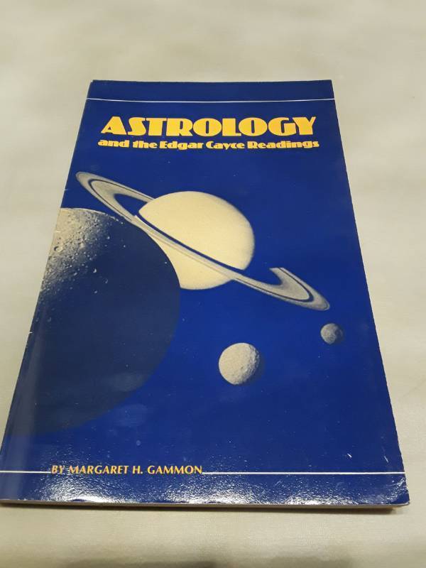 lot 11251 image: Astrology and the Edgar Cayce Readings by Margaret Gammon (1987)