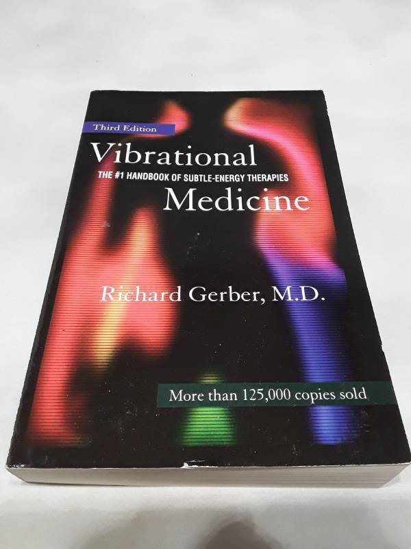 lot 11016 image: Vibrational Medicine The #1 Handbook of Subtle-Energy Therapies (Third Edition)