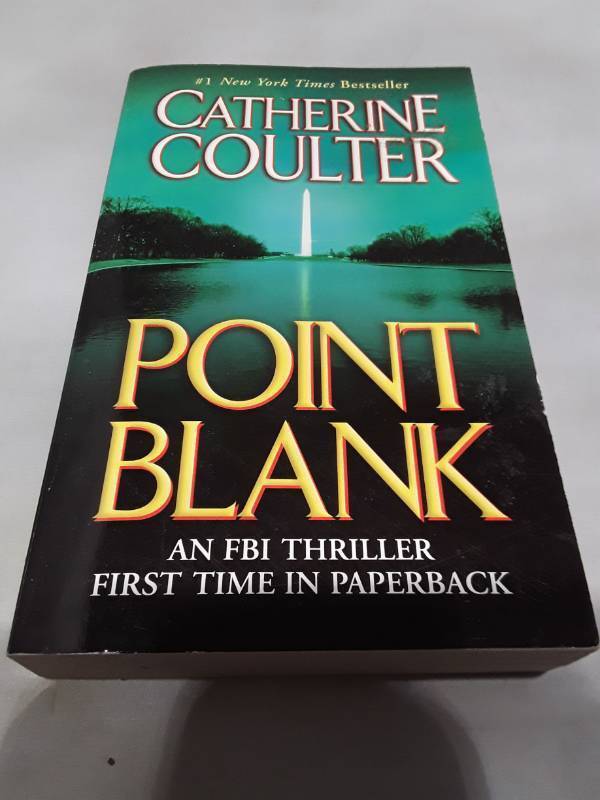 lot 11022 image: Point Blank by Catherine Coulter - First Paperback Edition
