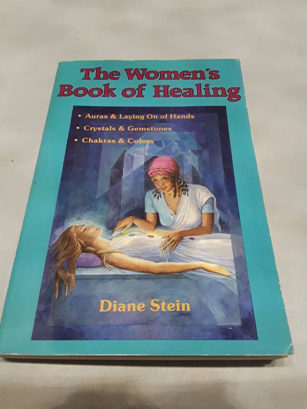 lot 10870 image: The Womens Book of Healing by Diane Stein - First Edition 1987