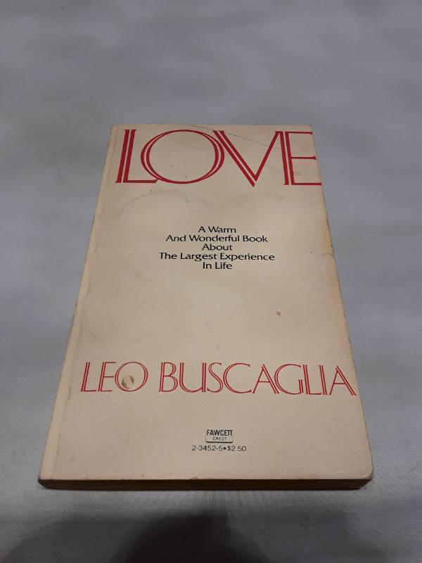 lot 10955 image: Love by Leo Buscaglia - 1972 First Paperback Edition