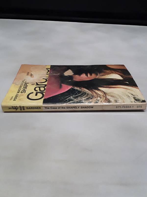 lot 10958 image: The Case of the Shapely Shadow - Perry Mason Mystery (1969)