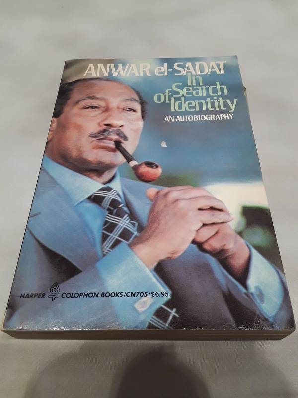 lot 10975 image: In Search of Identity - 1979 First Harper Colophon Edition