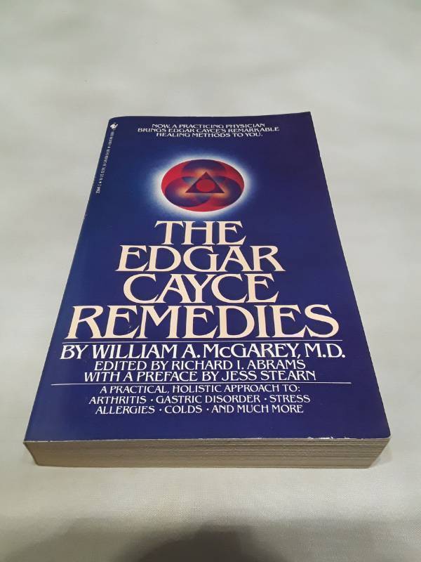 lot 10689 image: The Edgar Cayce Remedies (1983) - Vintage Holistic Health Book