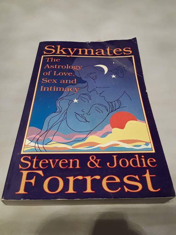 lot 10639 image: Skymates The Astrology of Love, Sex and Intimacy (1992)