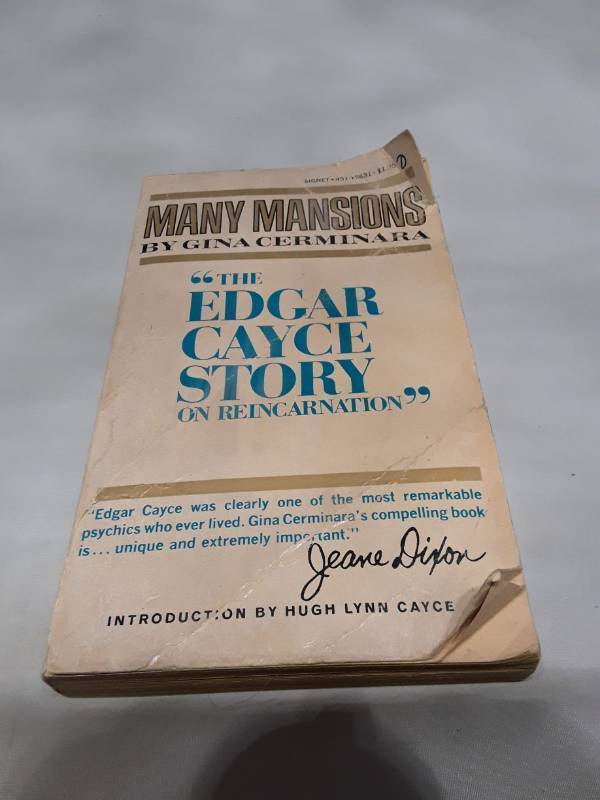 lot 10730 image: Many Mansions by Gina Cerminara - First Edition Edgar Cayce Book