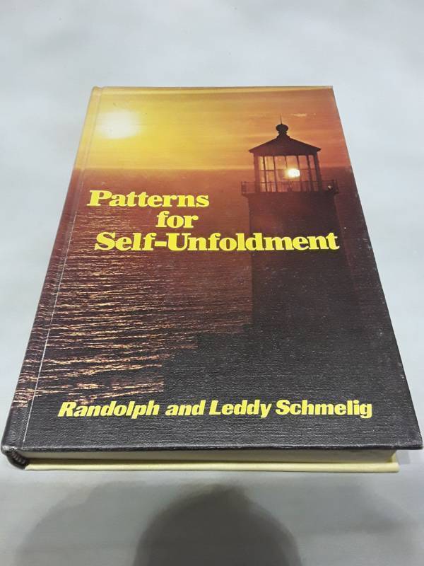 lot 10778 image: Patterns for Self-Unfoldment by Schmelig (1975)