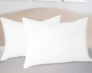 lot 1140 image: 2 pillows large