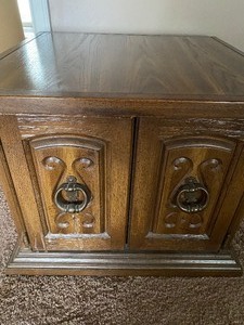 lot 154 image: MCM End Table
