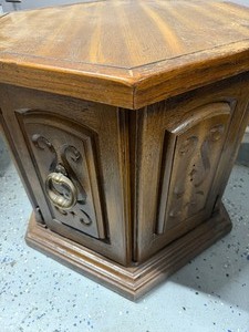 lot 151 image: MCM Hexagon End Table, Missing One Cabinet Pull, Approx 24 x 22