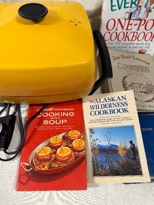 lot 70 image: Vintage Electric Fryer and Some Cookbooks