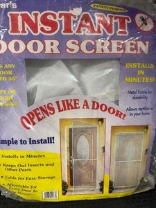 lot 902 image: Instant Door Screen, New
