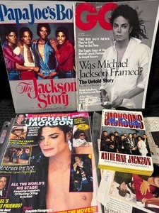 lot 904 image: Michael Jackson Memorabilia