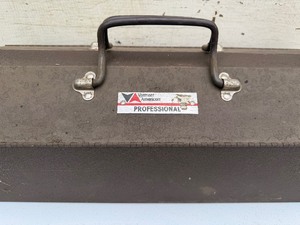lot 413 image: Metal Tool Box w Contents - Please See Pictures for Variety