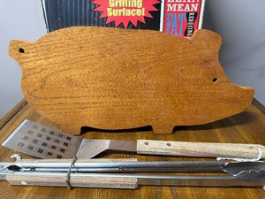 lot 138 image: New George Foreman Grill in Box, Pig Cutting Board and Grilling Utensils
