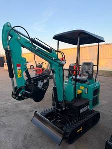 lot 9012 image: (MH12RX) CFG - Mini Excavator w Pilot - Unused