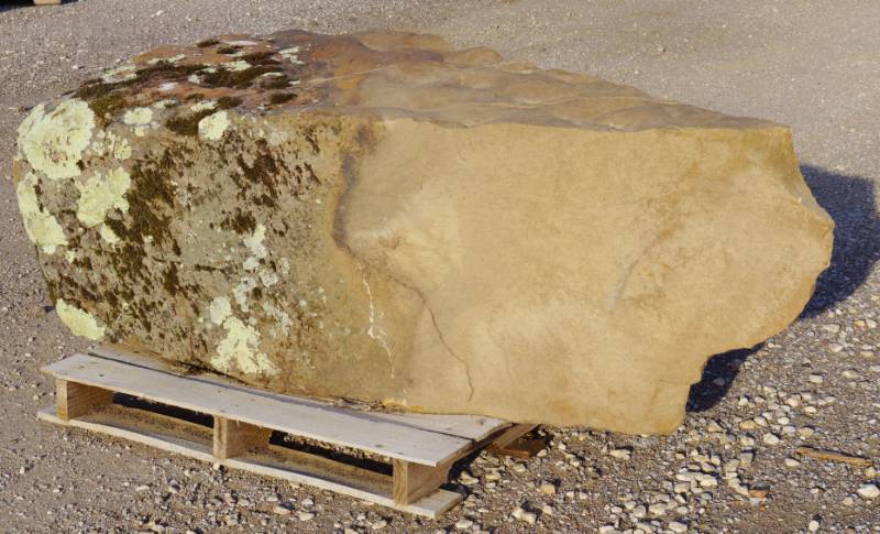 lot 5027 image: Moss Rock, triangle shaped, straight edge boulder  - Landscaping Rocks - Awesome Must see