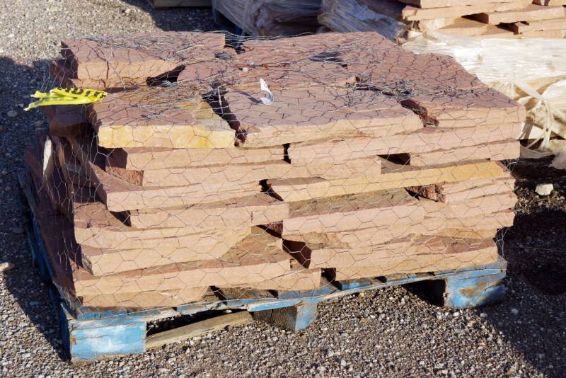 lot 5028 image: Colorado Red flagstone  - Landscaping Rocks - Design it yourself