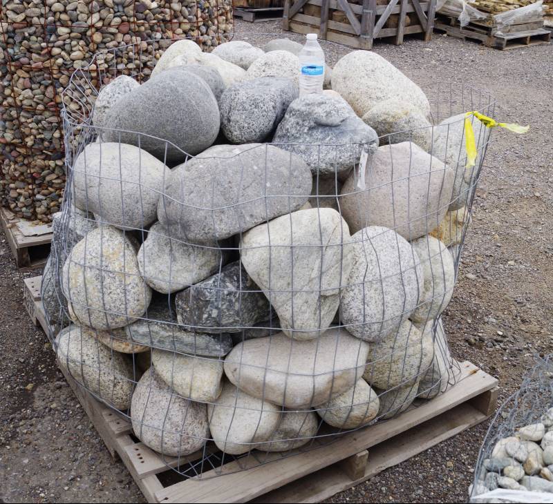 lot 5073 image: 8-12 Colorado Salt and Pepper River Rock  - Landscaping Rocks - Wow
