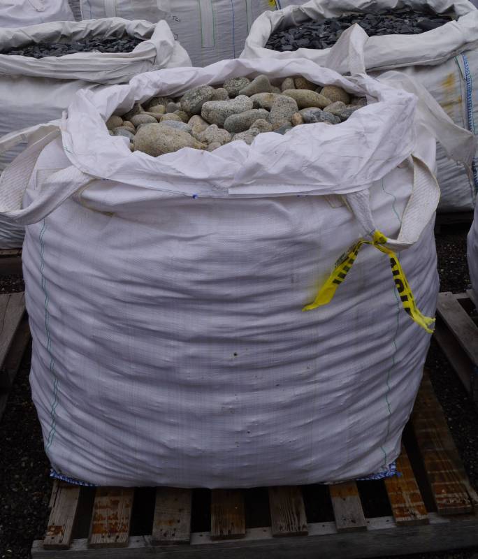 Approx. 3,000 lbs. bag of Colorado Salt and Pepper River Rock 2"4