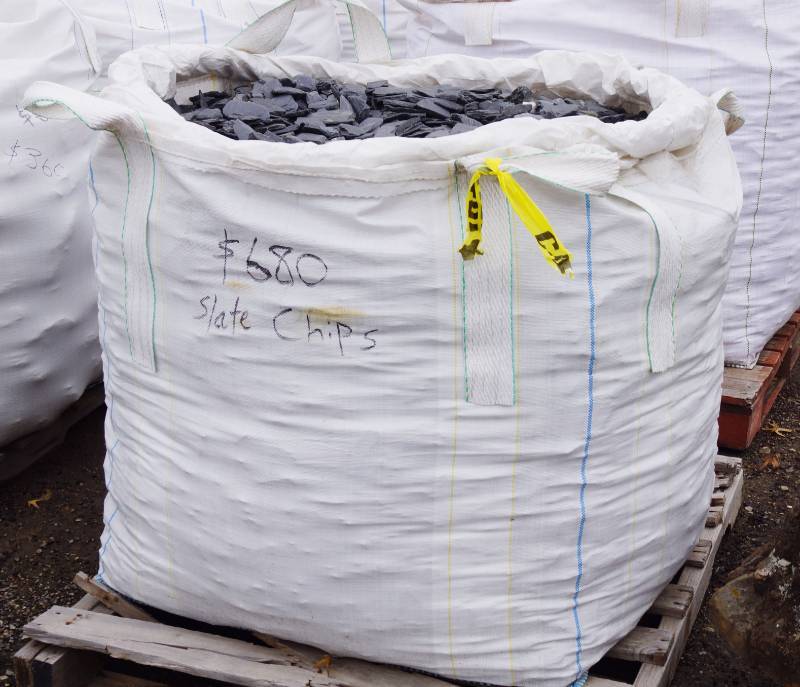 lot 5093 image: Approx. 3,000 lbs. bag of Black Jumbo Slate Chips  - Landscaping Rocks - Ready to go