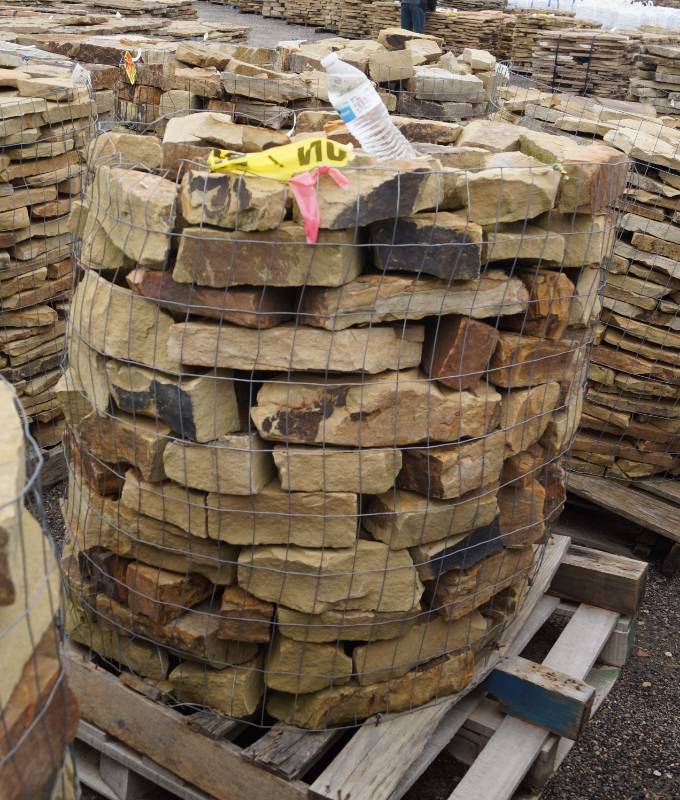 lot 5113 image: Oklahoma Brown Mini random BuilderEdging  - Landscaping Rocks - Ready to go